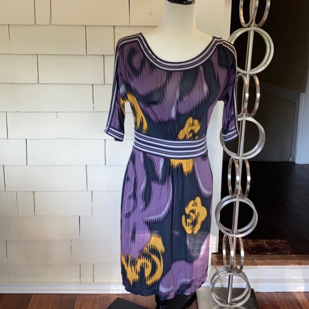 BCBG adorable dress